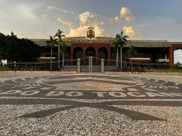 Governador decreta ponto facultativo no Carnaval e servidores terão quatro dias de folga