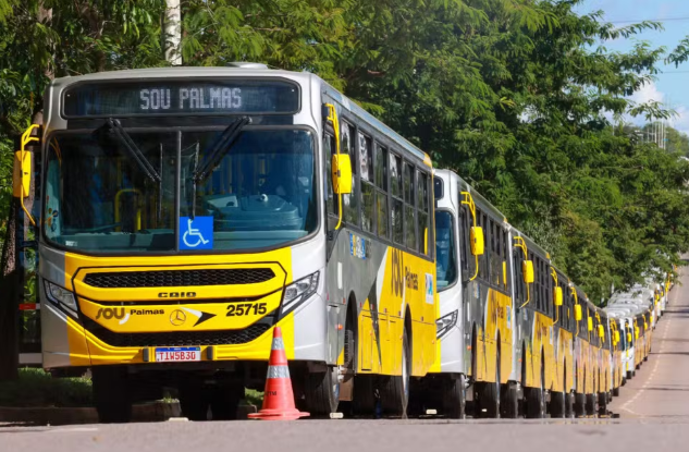 Prefeitura de Palmas prorroga prazo da passagem gratuita de ônibus até 25 de maio