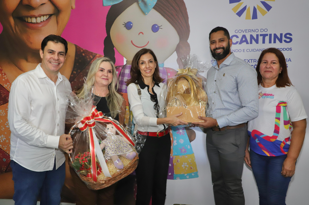 Governo do Tocantins apresenta Casa de Apoio e Projeto Mãos Que Criam à embaixatriz da Suíça