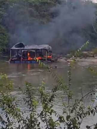 Polícia destrói balsa e prende suspeitos de garimpo ilegal no Tocantins