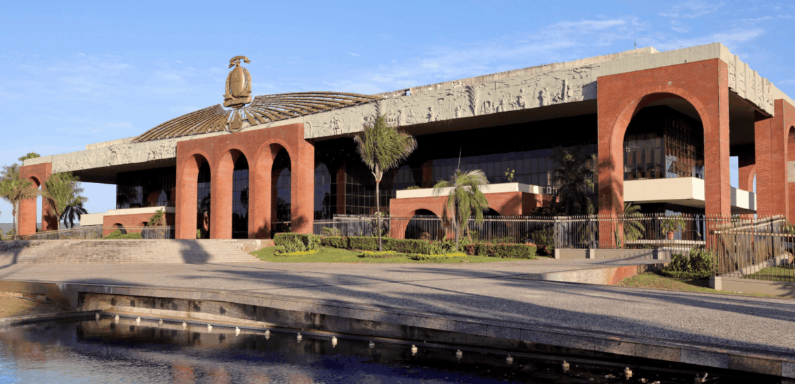 Comissão tem 60 dias para avaliar legalidade dos atos da gestão interina