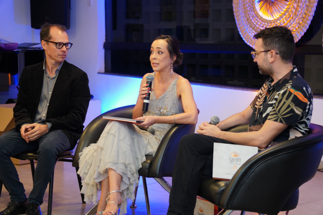 Lamira Artes Cênicas celebra 15 anos transformando cena, memória e trajetória em livro