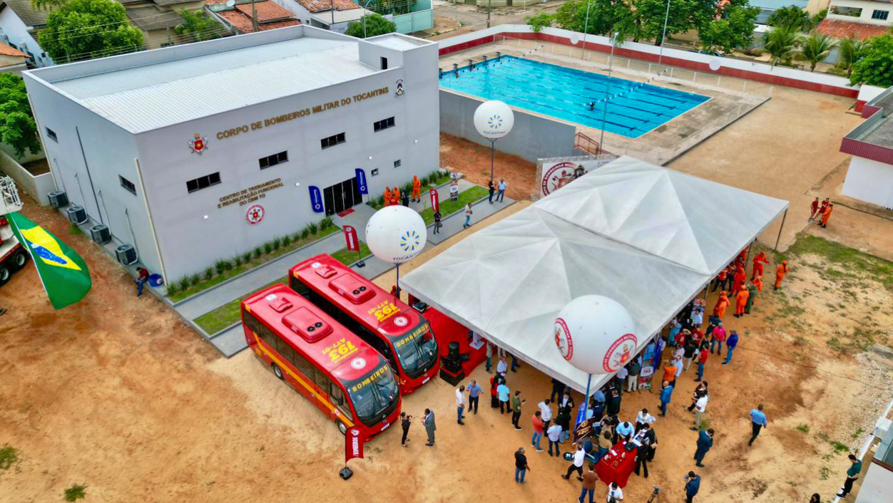 Com investimento de quase R$ 1 milhão, governador Wanderlei Barbosa entrega centro de treinamento e reabilitação para Corpo de Bombeiros em Palmas