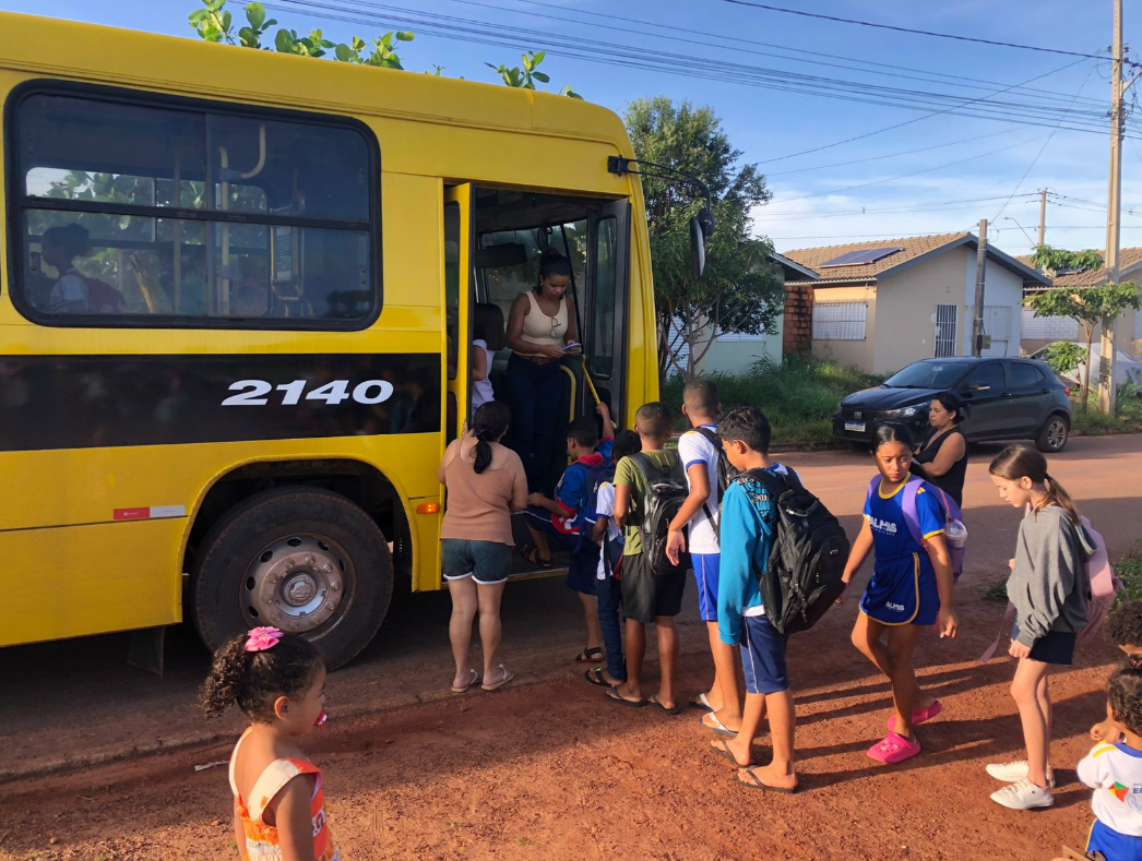 Prefeitura de Palmas amplia atendimento a mais de 700 estudantes com transporte escolar urbano