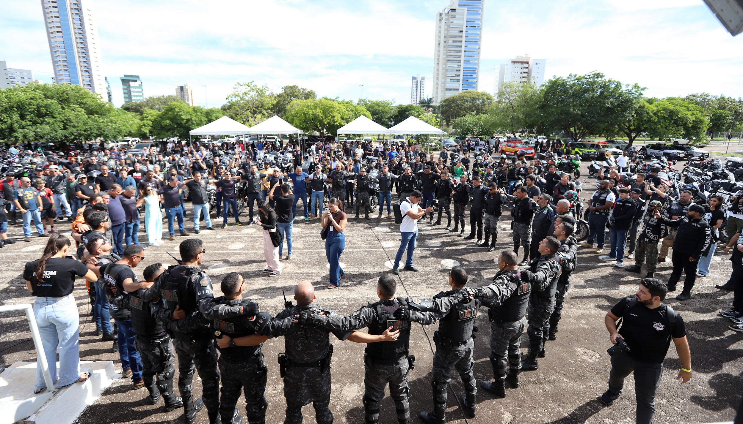 Em Palmas, Governador Wanderlei Barbosa participa do 2º Encontro Nacional Motociclístico do Giro 