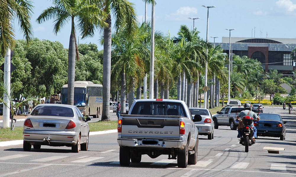 Veículos com placas finais 1 e 2 têm até dia 30 de setembro para quitar taxa de licenciamento de R$ 79,83
